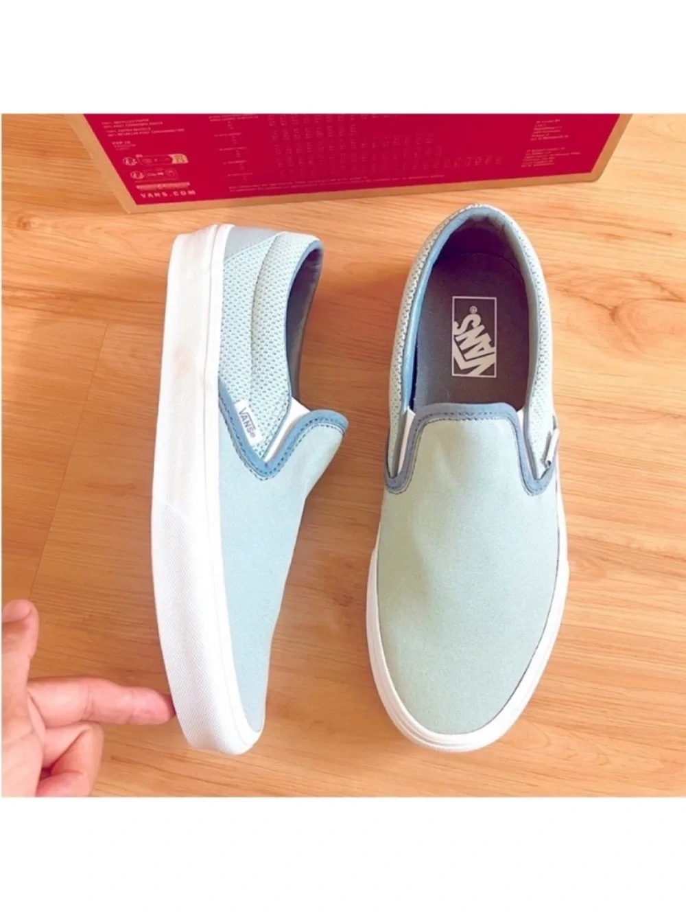 Vans Classic Slip-on Mesh Blue/Multi VNOA2Z41BER Women 10.0 US Mens 8.5 US